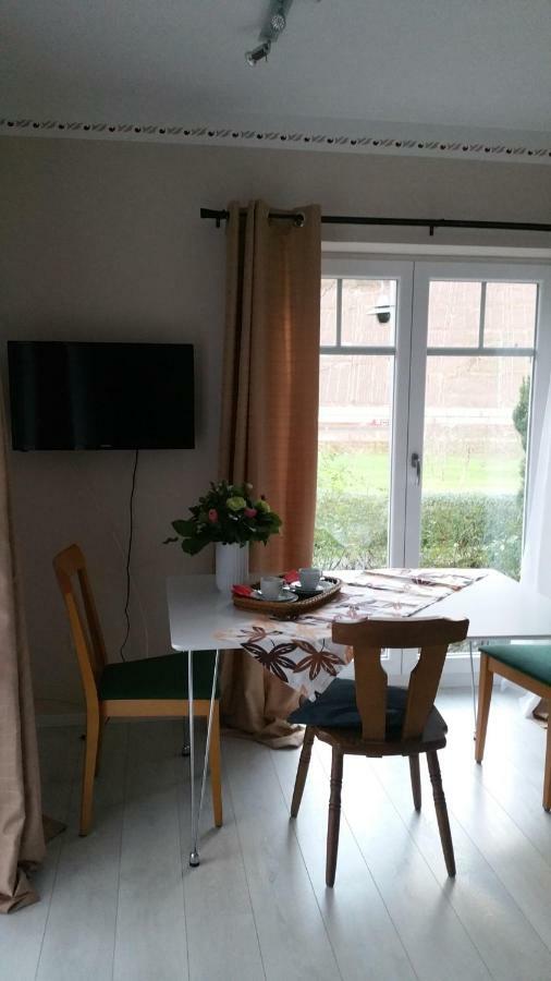 Appartement Cafe Klering à Briedern Extérieur photo